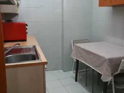 bucatarie cu masa apartament vanzare cumparare Sector 1 București